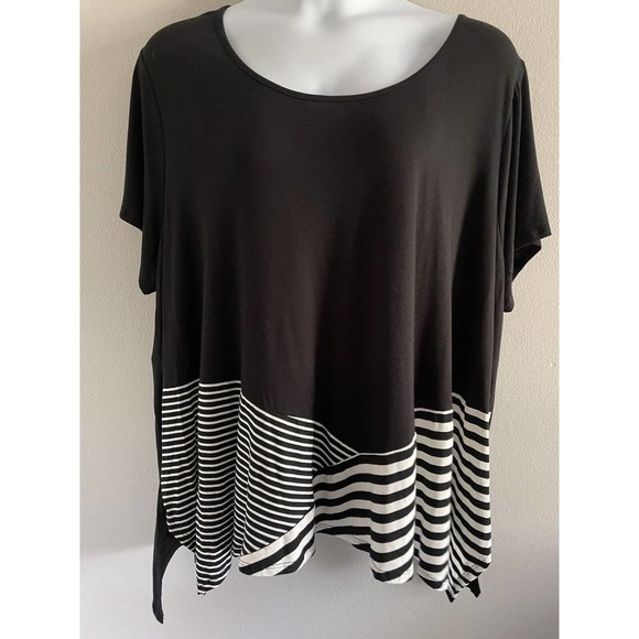 Avenue Tops - Avenue Womens Plus Size 30/32 (4X) Black w/ White Stripe Top Short Sleeve NWT